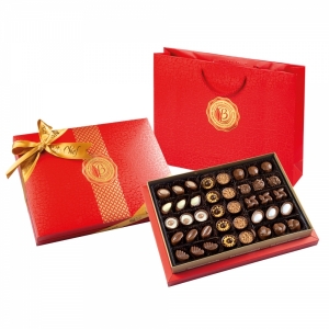  Antalya Çiçek Gönder - Kırmızı Diamond Kutu 465g